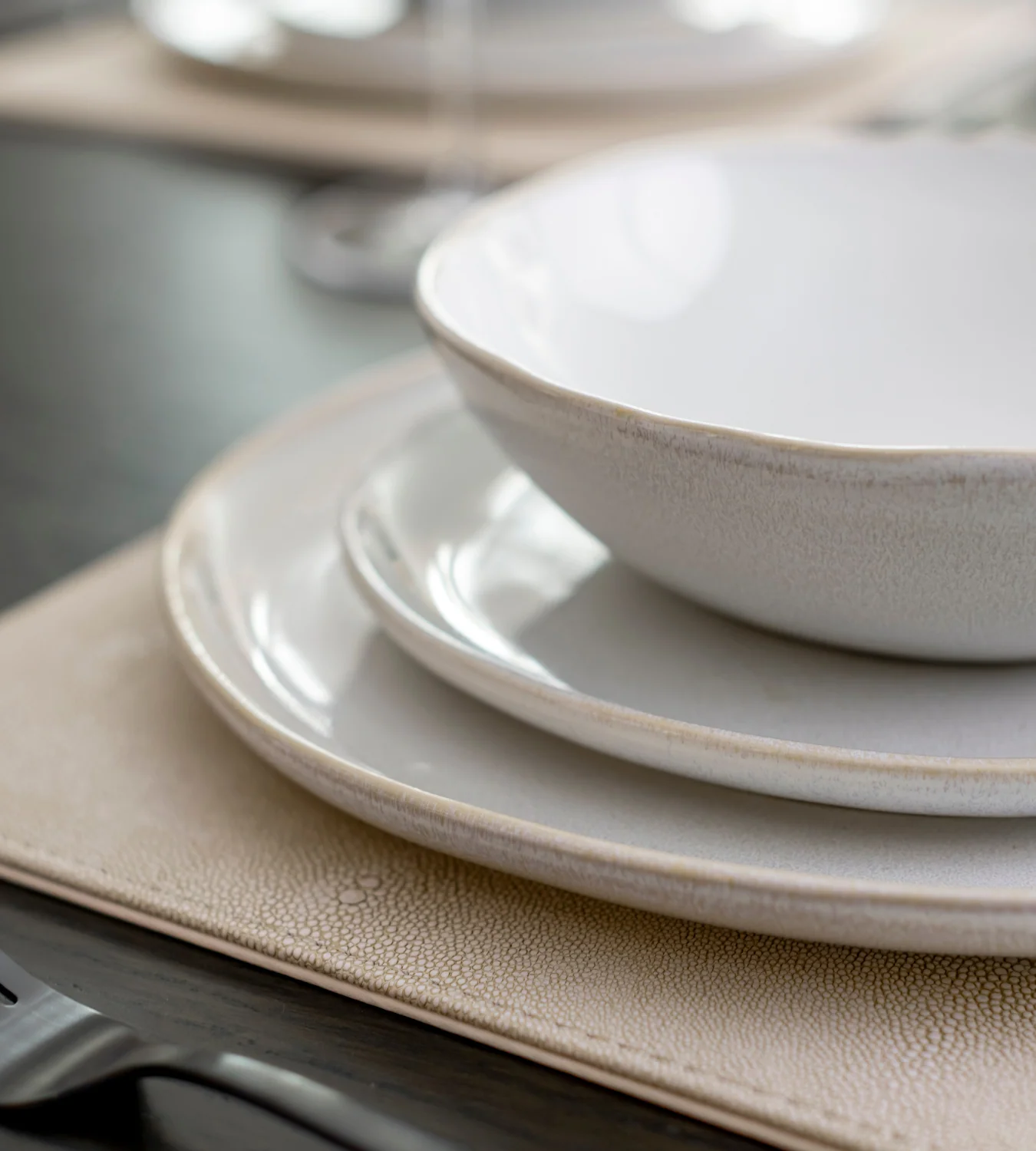 Cream Organic Shape 12 Piece Ceramic Dinner Set - Image 2