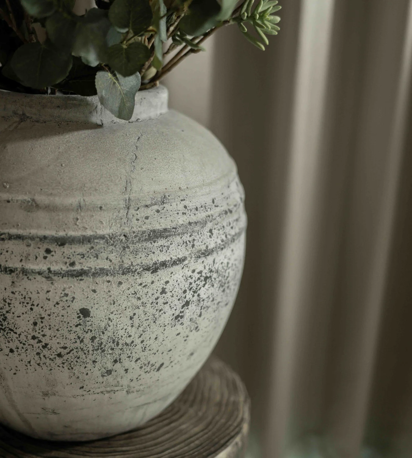 Large Round Distressed Stone Vase - Image 4