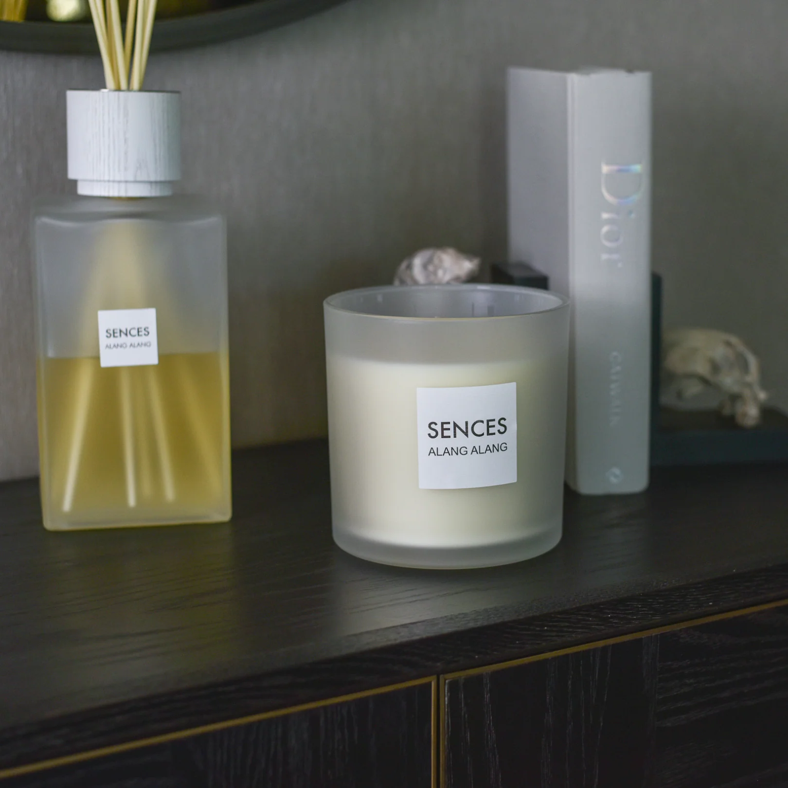 Large White Sences 3 Wick Candle - Image 5
