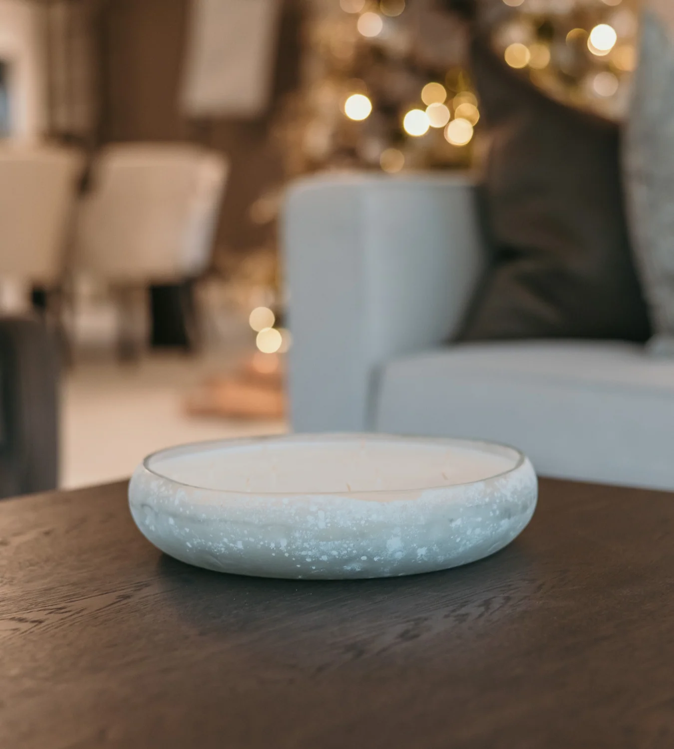 Large White Sea Salt Candle in Gift Box - Image 3