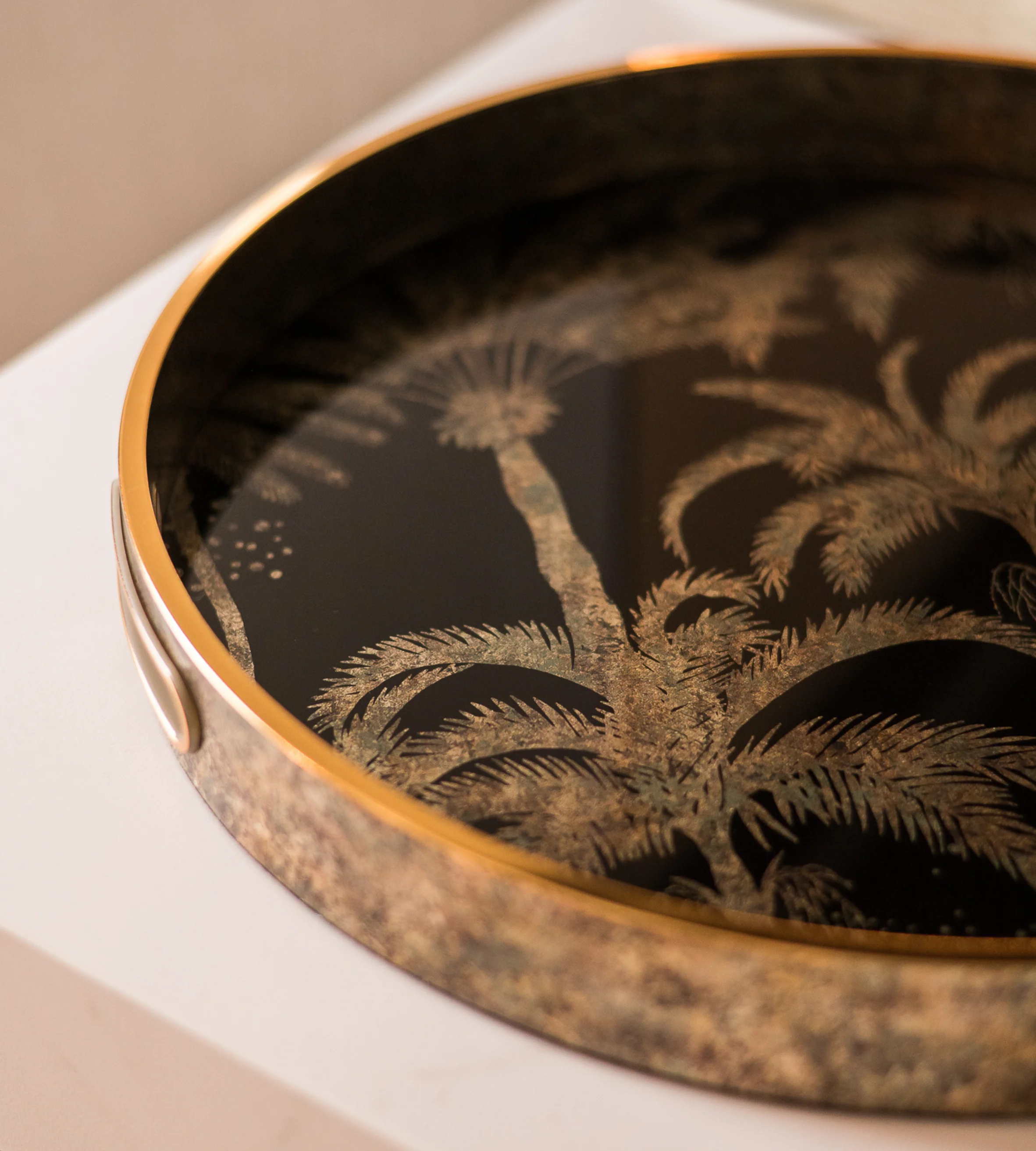 Palm Tree Patterned Bronze/Black Tray - Image 3