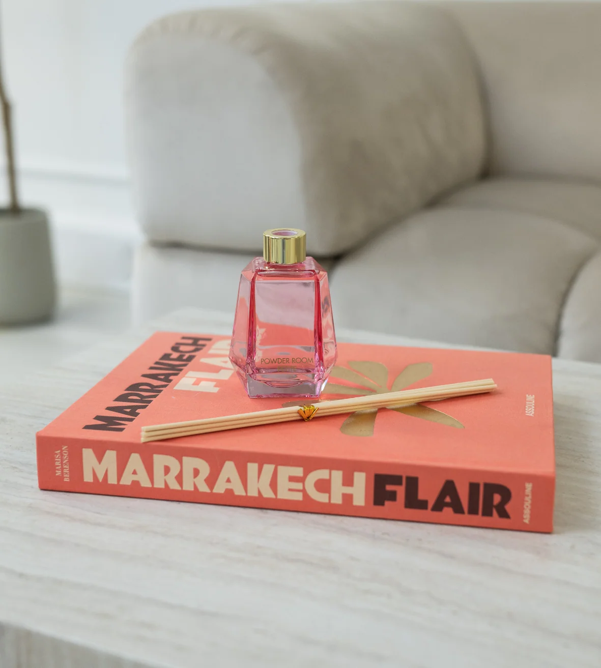 Powder Room Iconic Small Reed Diffuser 200ml - Image 2