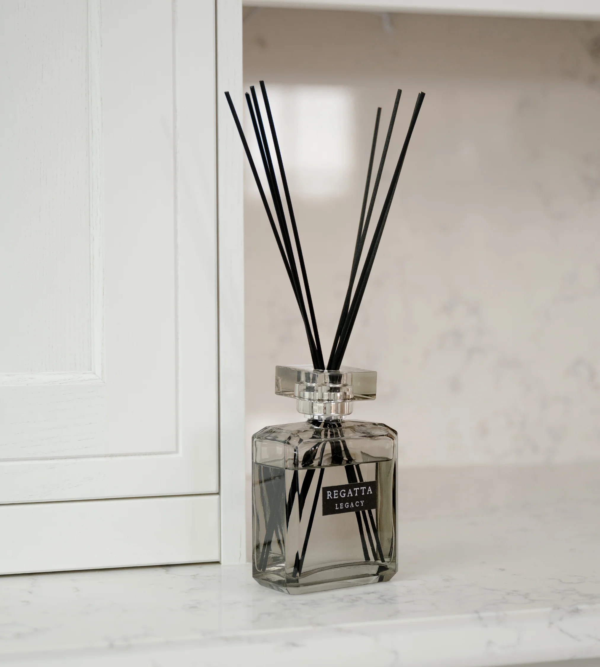 Regatta Crystal Lidded Reed Diffuser 300ml - Image 2