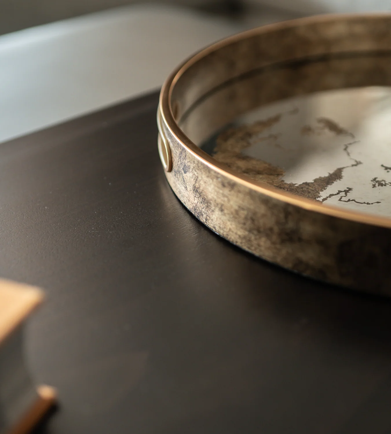 Round Marble Effect Mirrored Bronze Tray - Image 3
