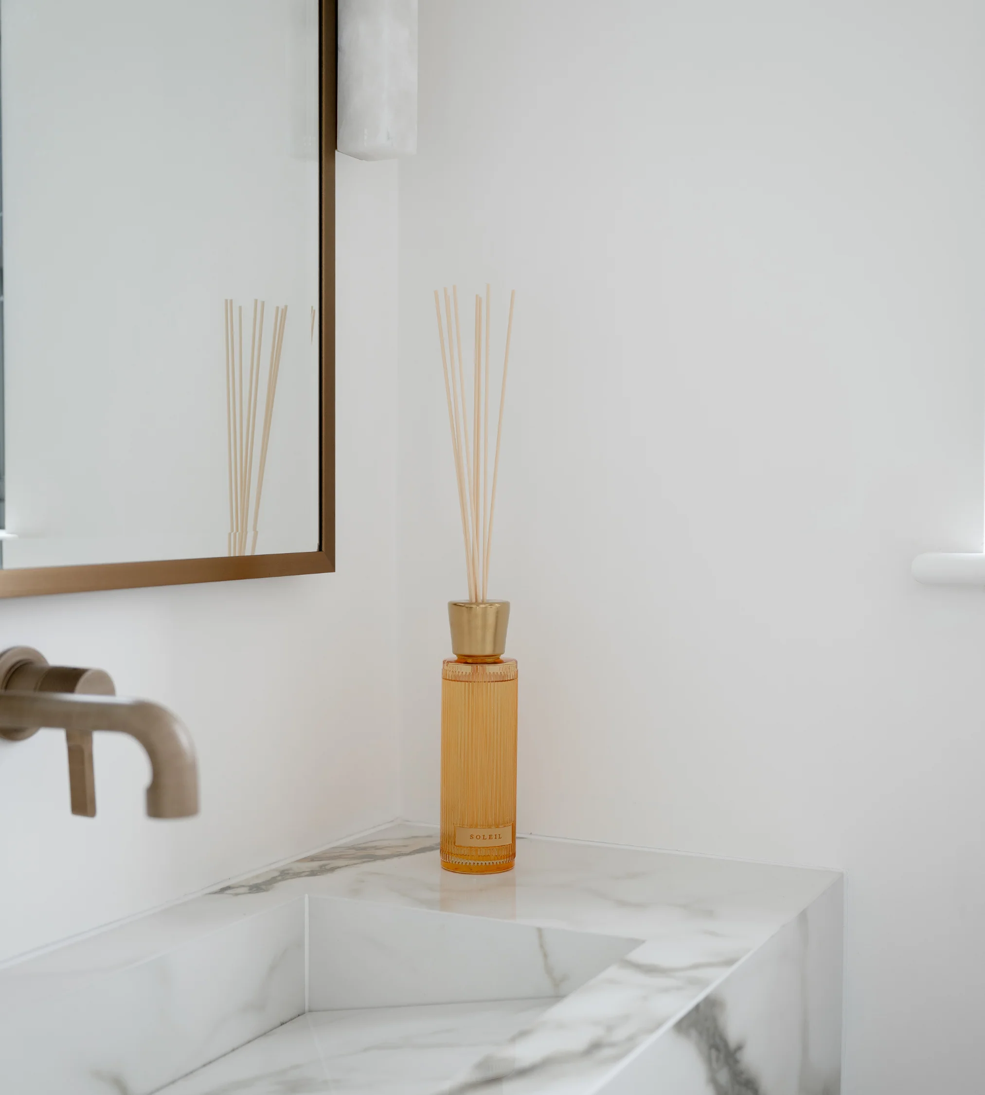 Sences Soleil Reed Diffuser 400ml - Image 3