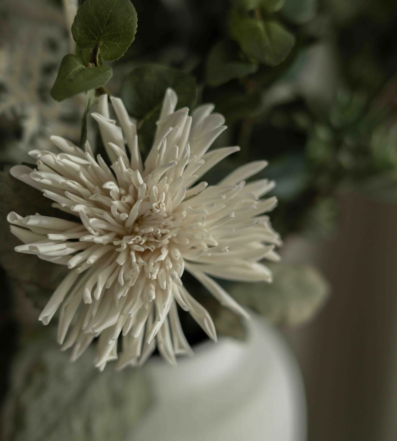 Textured White Ceramic Vase - Image 7